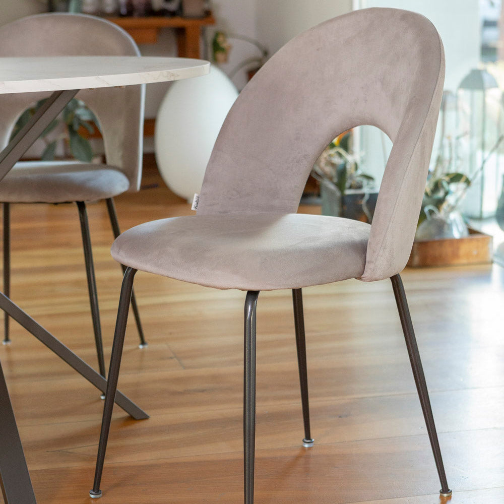 MARGOT VELVET CHAIRS