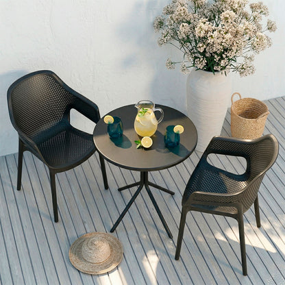 WILLY ROUND TABLE